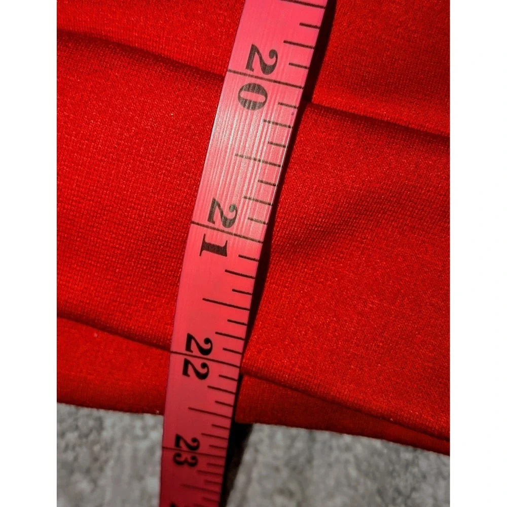 Nike Therma-FIT Hoodie Pullover Graphic Logo Activewear Red‎ Size Large NWOT